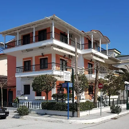 Moras Lägenhetshotell 3*