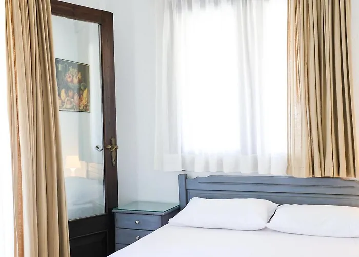 Moras Apartahotel 3*