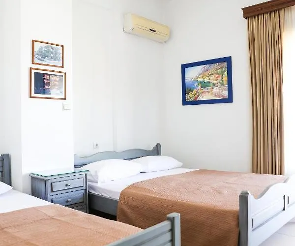 Moras Apartahotel 3*